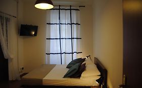 Papia Guest House